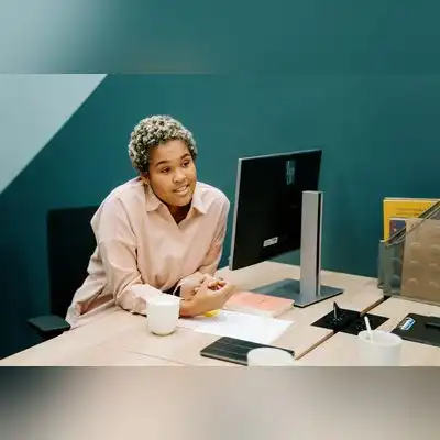 王伟